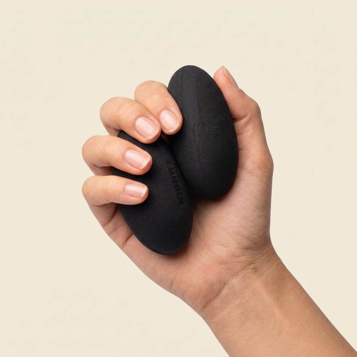 2x Stress Balls